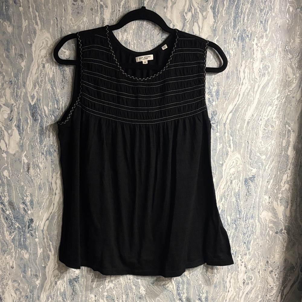 Max Studio Black Sleeveless Blouse with White Stitching